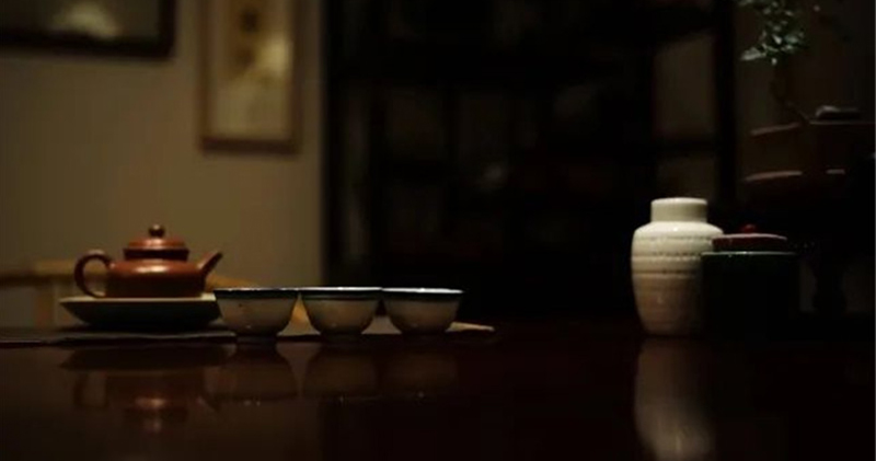 簡小葉放肆語錄｜人生除生死和茶，其余皆小事！