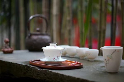 簡(jiǎn)小葉放肆語錄|你“丑”，一邊兒讀書去！
